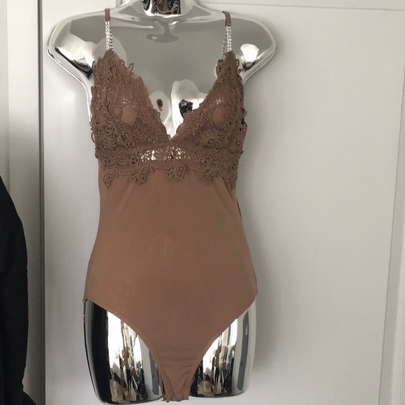 Tan rhinestone bodysuit - Picture 5 of 8